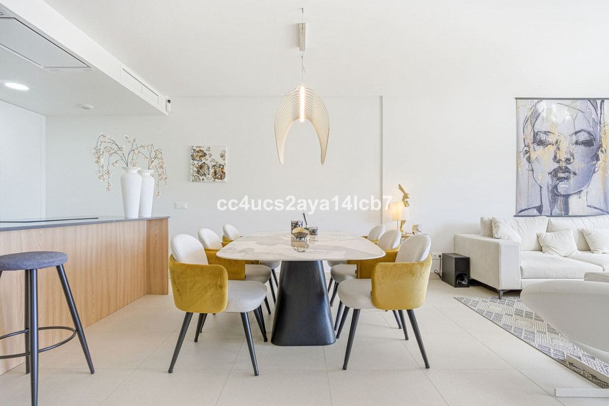 3 sypialnia Apartament na sprzedaż w Mijas z basenem garażem - 739 000 € (Ref: 9438986)