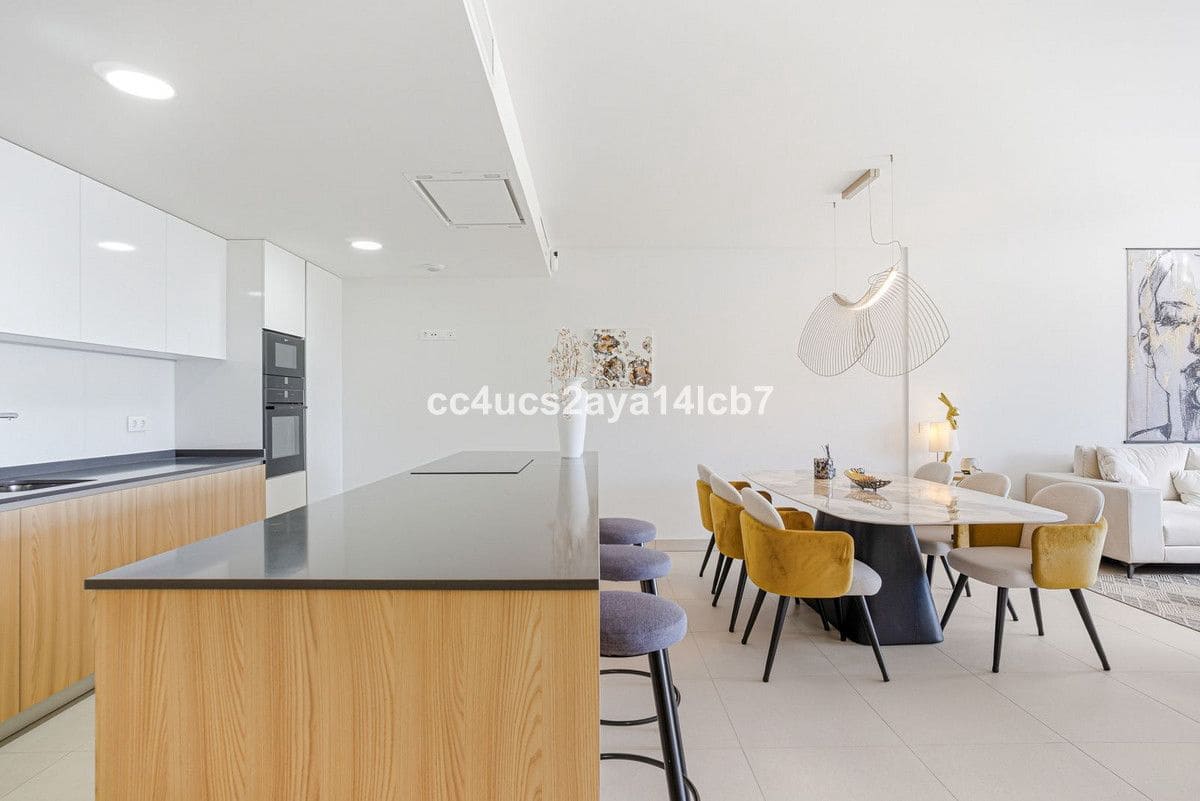 3 sypialnia Apartament na sprzedaż w Mijas z basenem garażem - 739 000 € (Ref: 9438986)