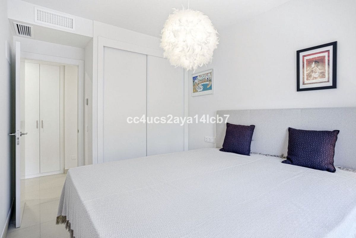 3 sypialnia Apartament na sprzedaż w Mijas z basenem garażem - 739 000 € (Ref: 9438986)