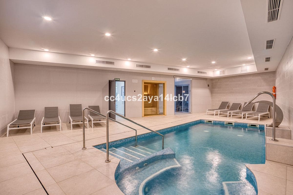 3 sypialnia Apartament na sprzedaż w Mijas z basenem garażem - 739 000 € (Ref: 9438986)