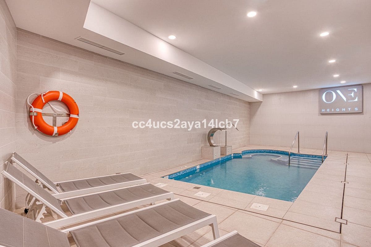 3 sypialnia Apartament na sprzedaż w Mijas z basenem garażem - 739 000 € (Ref: 9438986)