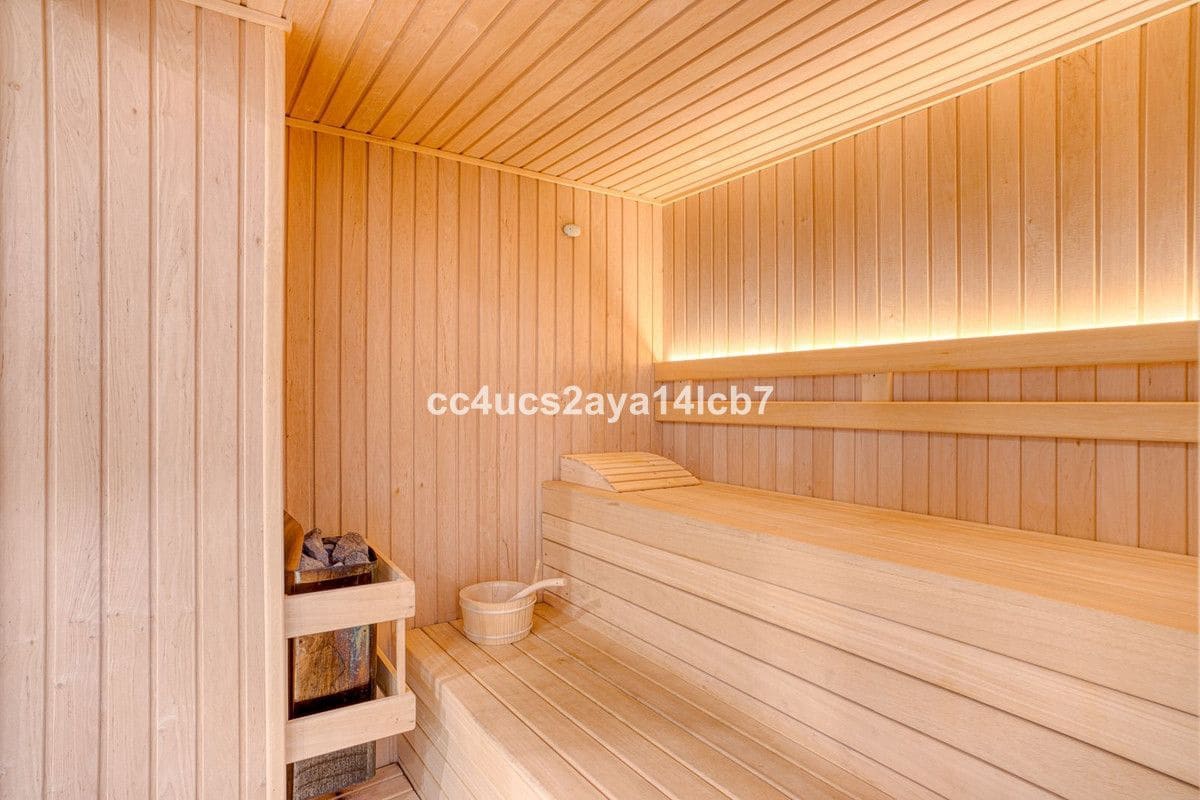 3 sypialnia Apartament na sprzedaż w Mijas z basenem garażem - 739 000 € (Ref: 9438986)