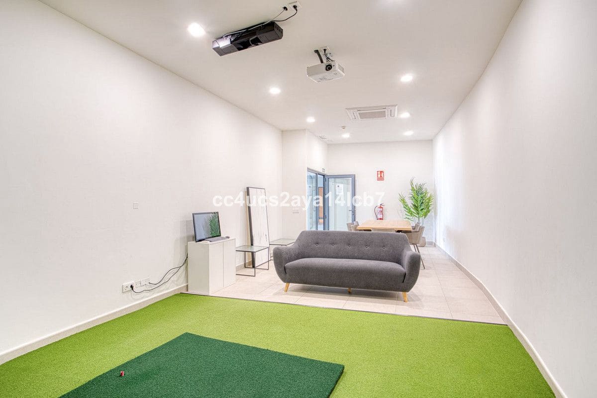 3 sypialnia Apartament na sprzedaż w Mijas z basenem garażem - 739 000 € (Ref: 9438986)