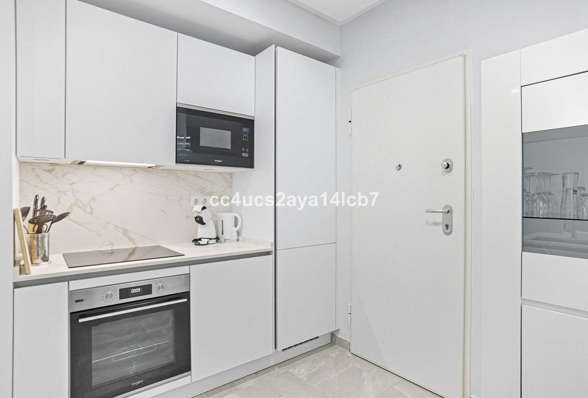 2 soverom Strandleiligheter til salgs i Mijas - € 340 000 (Ref: 9442891)