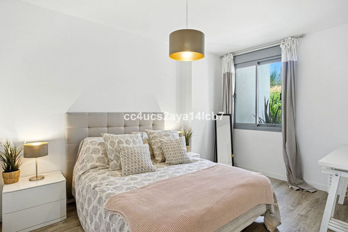 Apartamento de 2 habitaciones en Bel-Air en venta con piscina garaje - 400.000 € (Ref: 9444486)