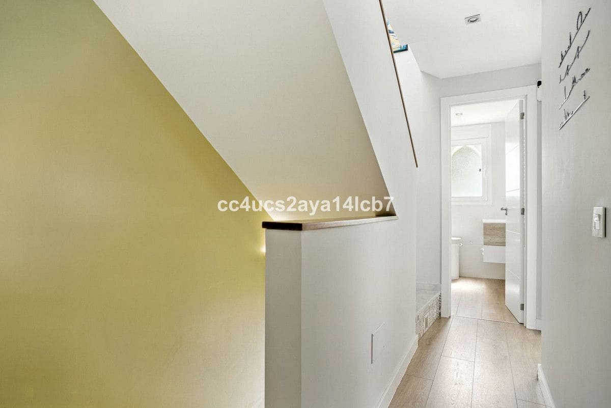 3 soverom Hus til salgs i Marbella med svømmebasseng - € 795 000 (Ref: 9445511)