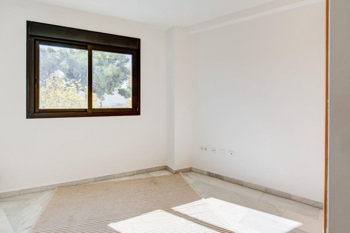 Piso de 3 habitaciones en Mijas en venta con garaje - 295.000 € (Ref: 9451563)