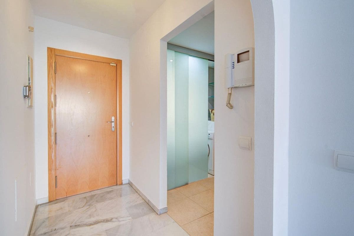 Piso de 3 habitaciones en Mijas en venta con garaje - 295.000 € (Ref: 9451563)