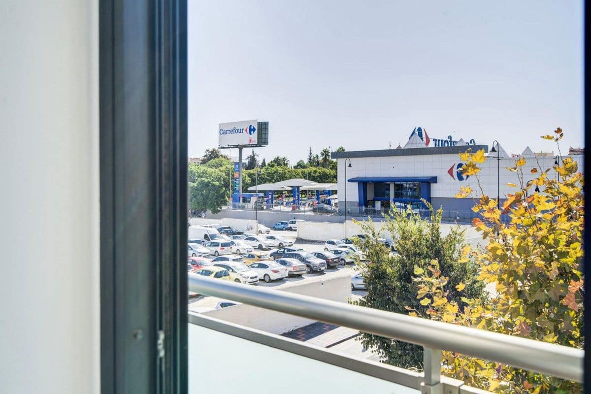 Piso de 3 habitaciones en Mijas en venta con garaje - 295.000 € (Ref: 9451563)