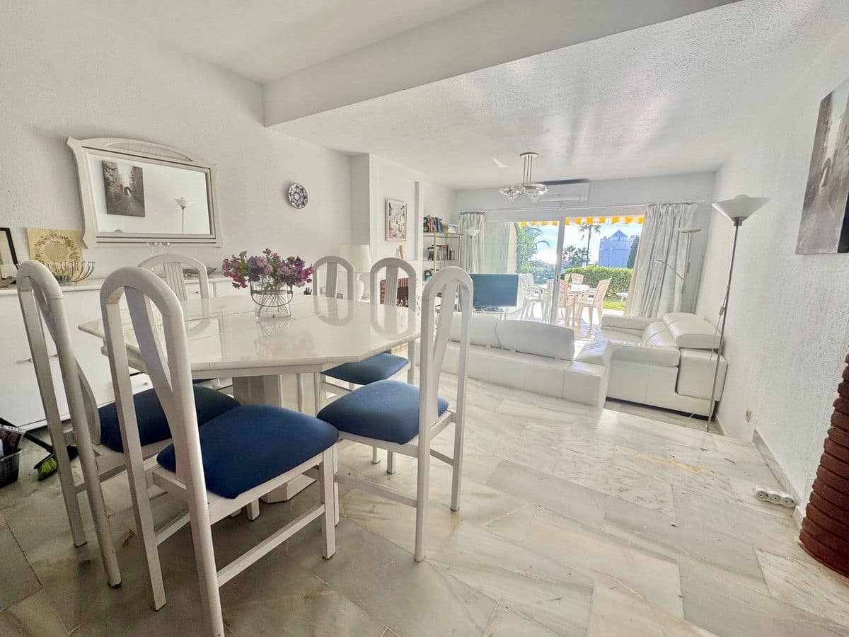 2 sovrum Lägenhet till salu i Marbella med pool garage - 350 000 € (Ref: 9451566)