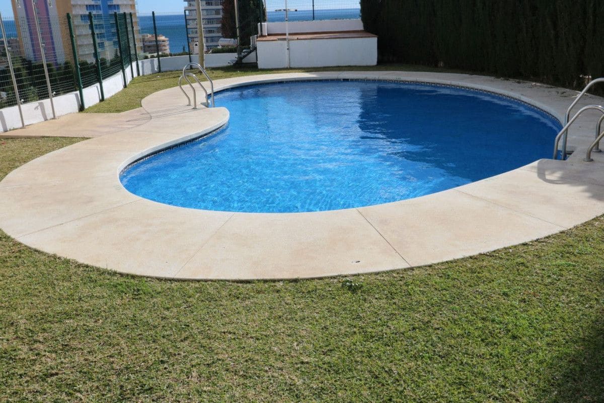3 Zimmer Haus zu verkaufen in Fuengirola mit Pool Garage - 535.000 € (Ref: 9451567)