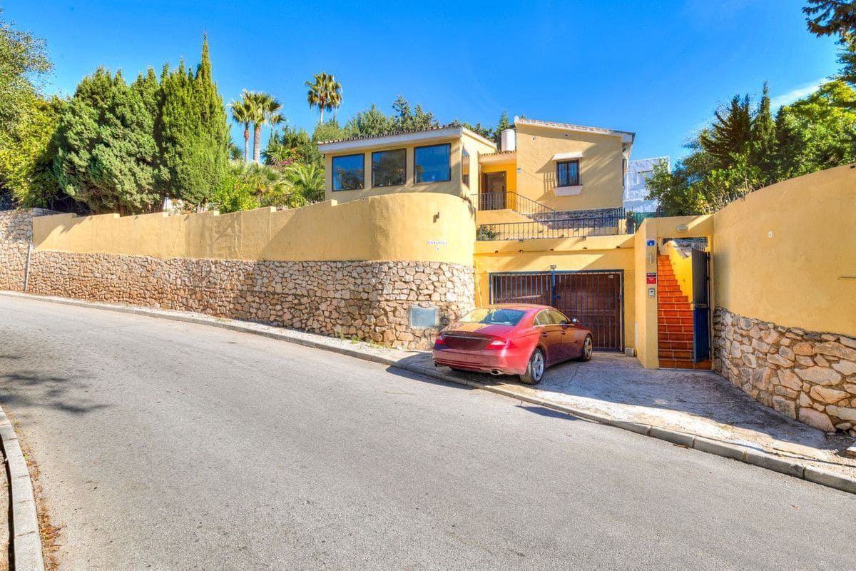 3 sypialnia Willa na sprzedaż w Mijas z basenem garażem - 850 000 € (Ref: 9451568)