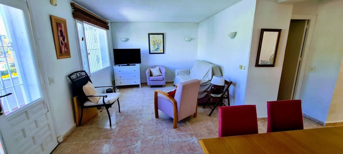 2 sovrum Hus till salu i Marbella med pool garage - 395 000 € (Ref: 9451570)