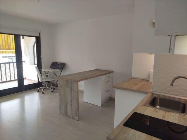 Apartamento de 1 habitación en Los Pacos, Fuengirola en venta - 225.000 € (Ref: 9451571)