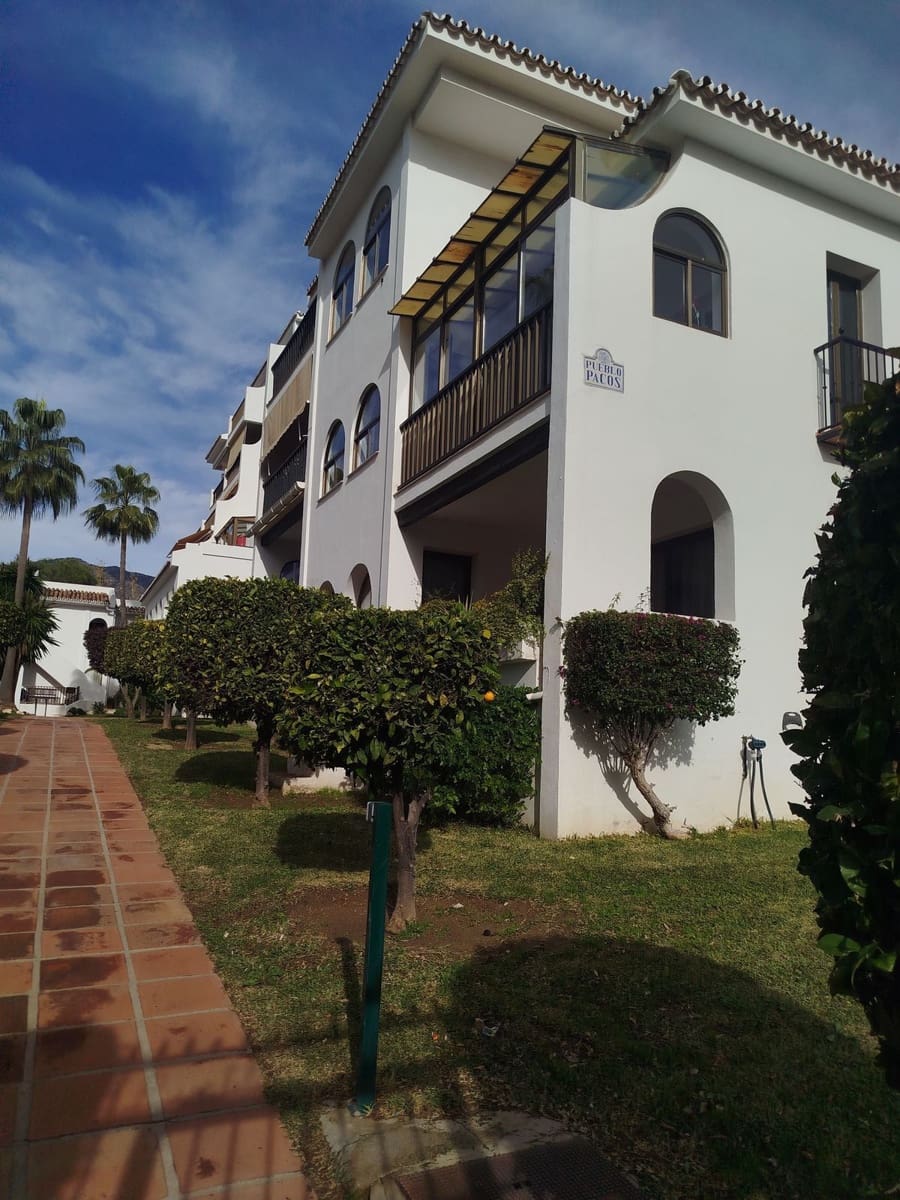 Apartamento de 1 habitación en Fuengirola en venta - 225.000 € (Ref: 9451571)