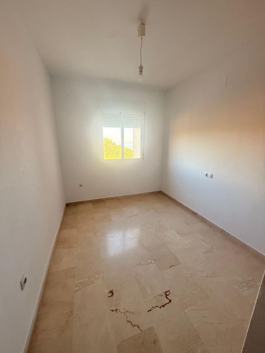 3 sovrum Semi-fristående Villa till salu i Benalmadena - 487 830 € (Ref: 9451572)