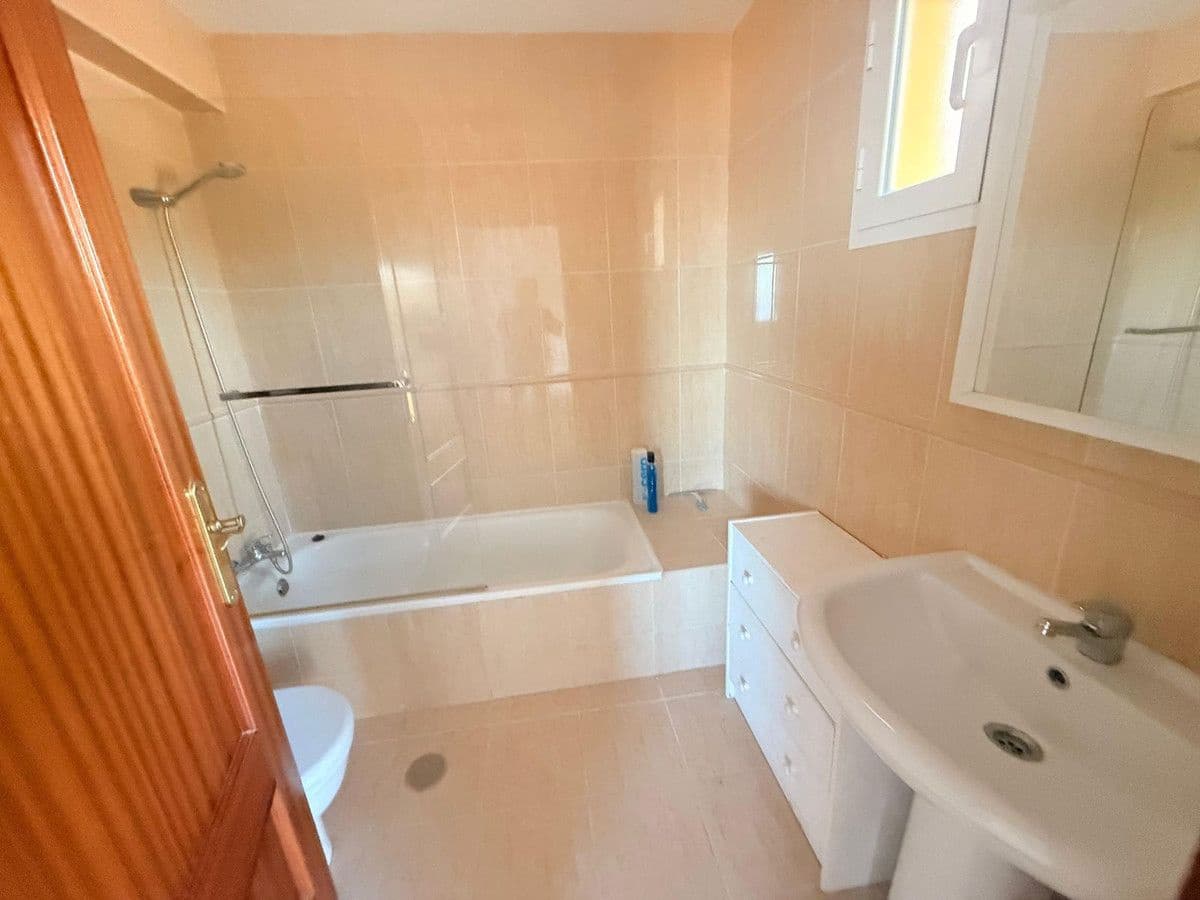 3 sovrum Semi-fristående Villa till salu i Benalmadena - 487 830 € (Ref: 9451572)