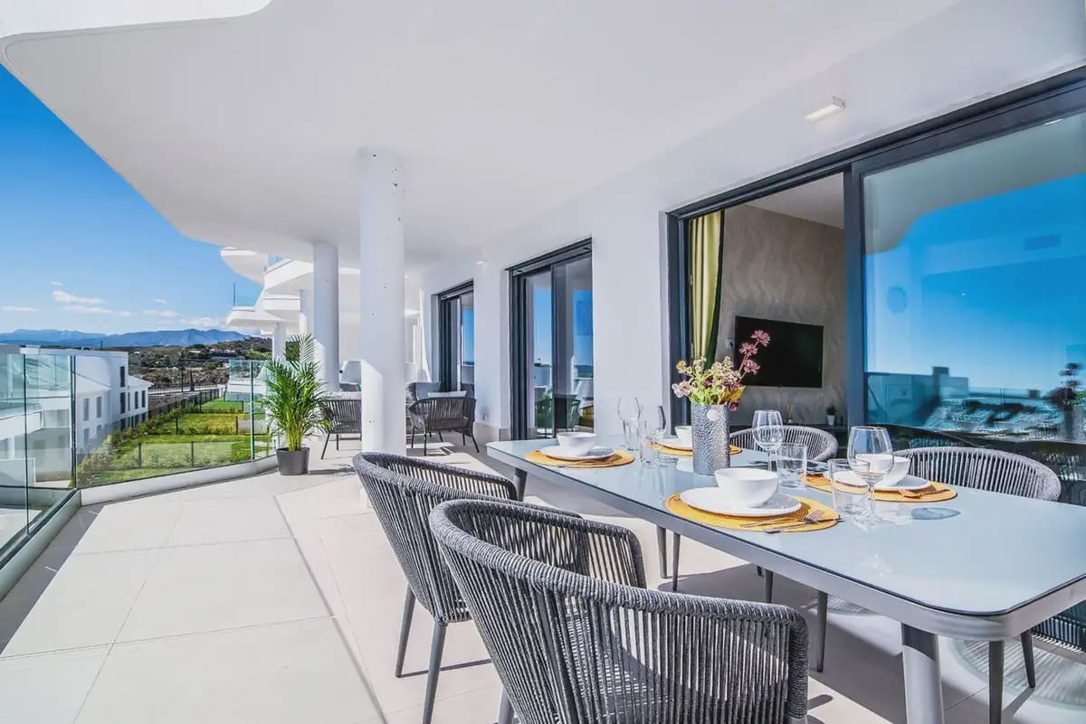 2 slaapkamer Appartement te koop in Fuengirola met zwembad garage - € 469.000 (Ref: 9451574)