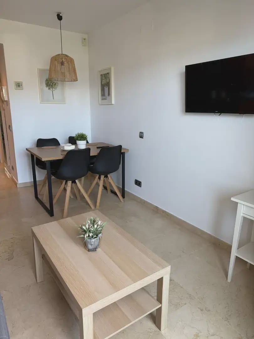 1 soverom Strandleiligheter til salgs i Benalmadena med svømmebasseng garasje - € 319 000 (Ref: 9451575)