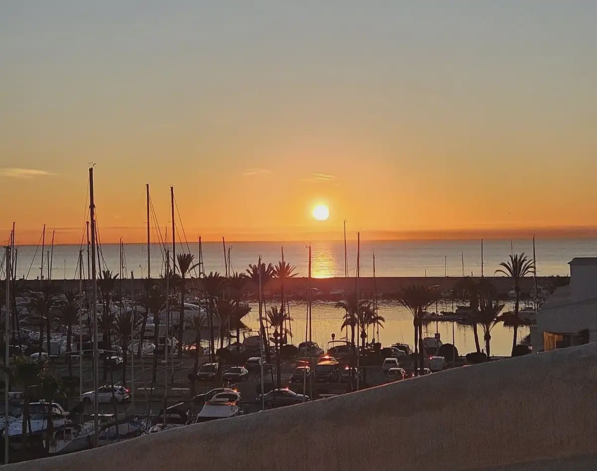 1 soverom Strandleiligheter til salgs i Benalmadena med svømmebasseng garasje - € 319 000 (Ref: 9451575)