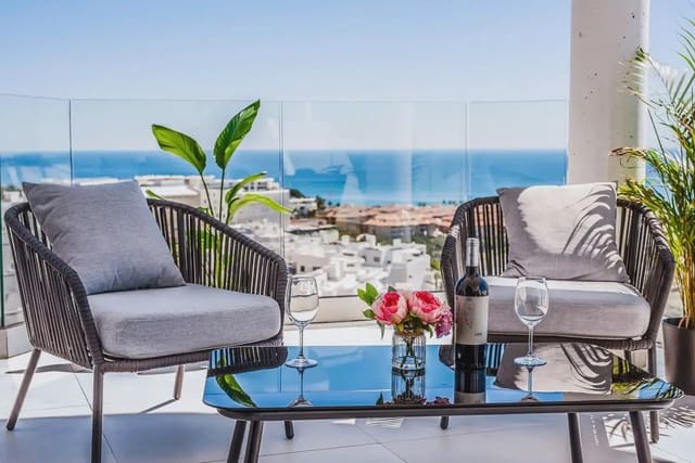3 sypialnia Apartament na sprzedaż w Centro ciudad, Fuengirola z basenem garażem - 669 000 € (Ref: 9451576)