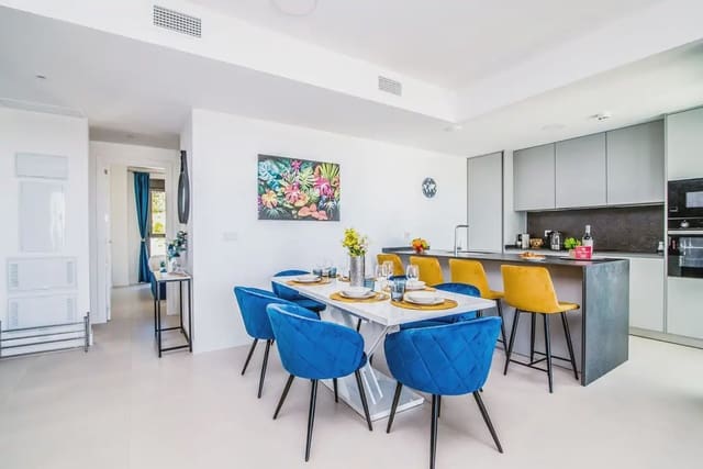 3 sypialnia Apartament na sprzedaż w Centro ciudad, Fuengirola z basenem garażem - 669 000 € (Ref: 9451576)