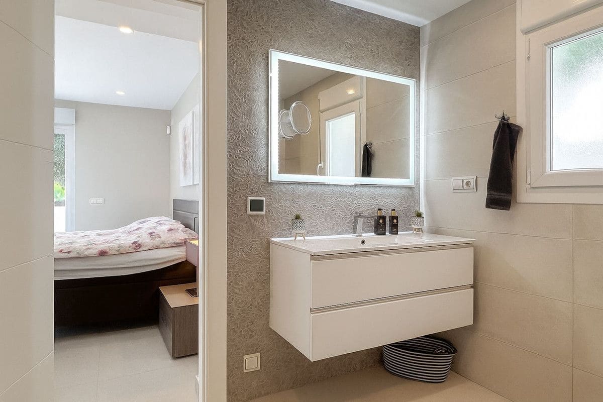 3 quarto Moradia para venda em Mijas com piscina garagem - 1 180 000 € (Ref: 9451579)