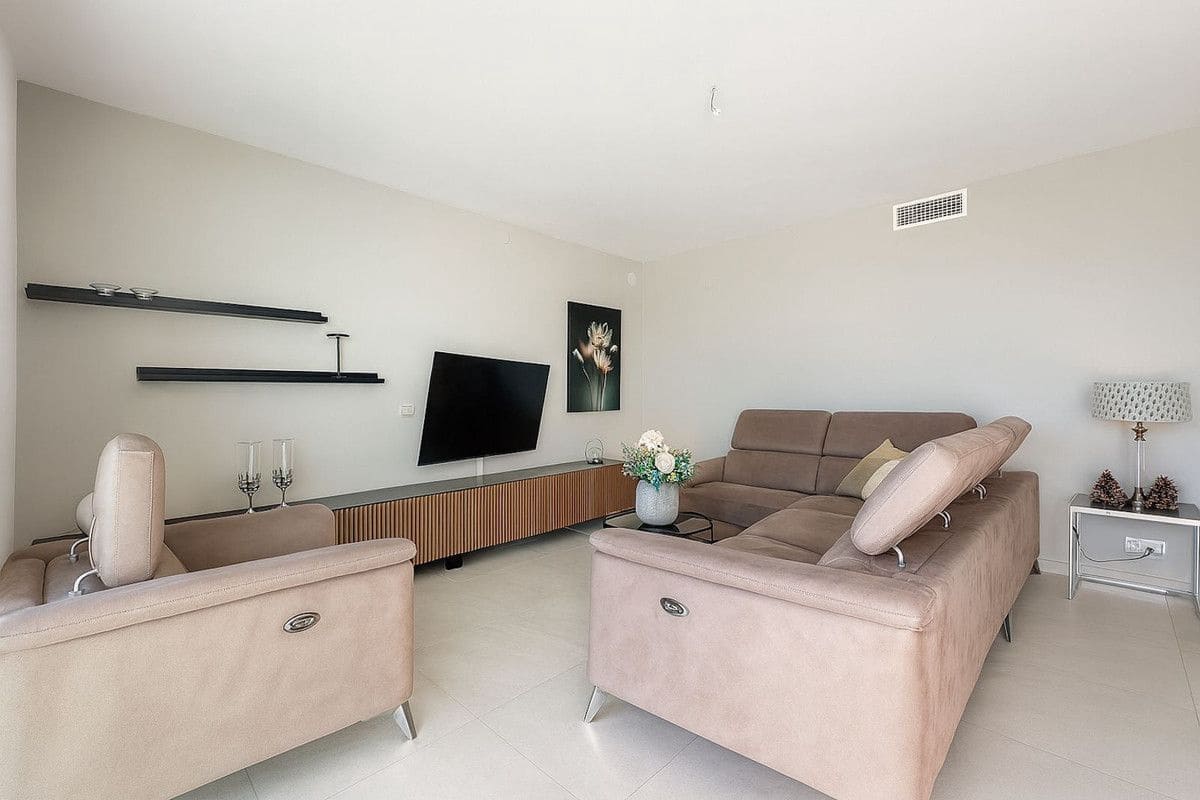 3 quarto Moradia para venda em Mijas com piscina garagem - 1 180 000 € (Ref: 9451579)