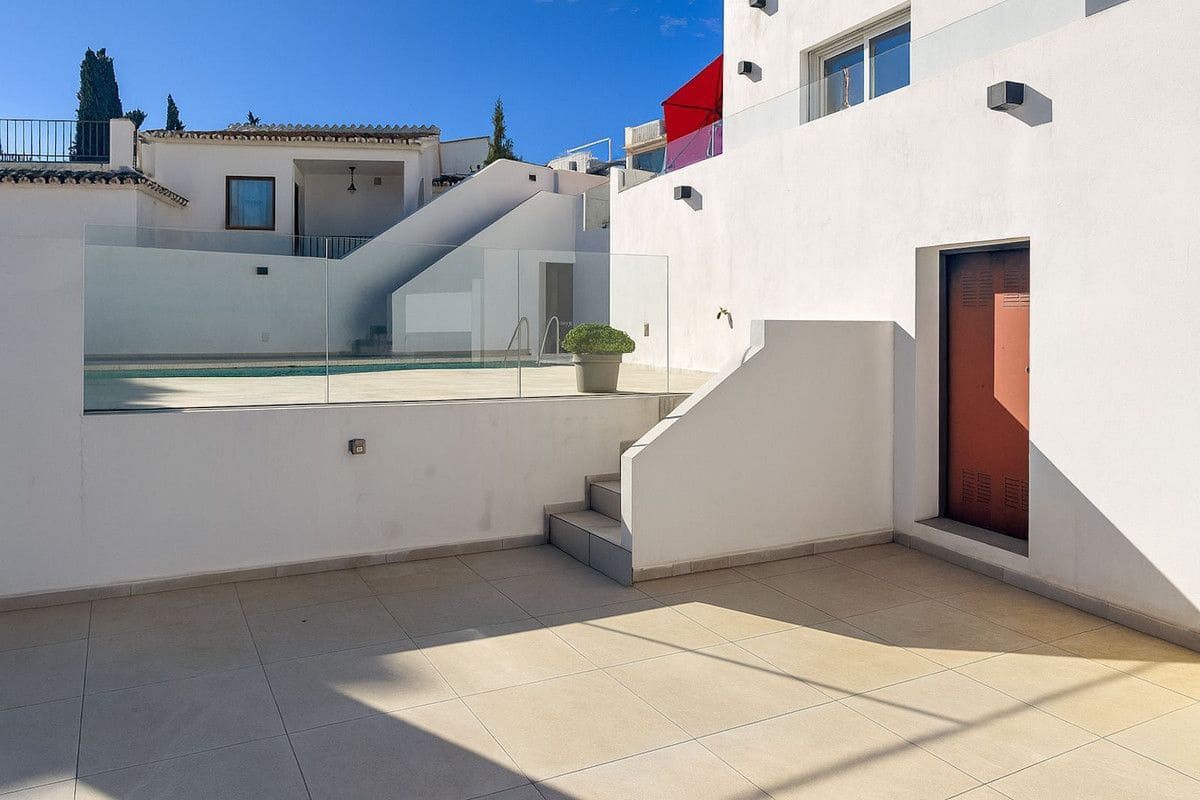 3 quarto Moradia para venda em Mijas com piscina garagem - 1 180 000 € (Ref: 9451579)