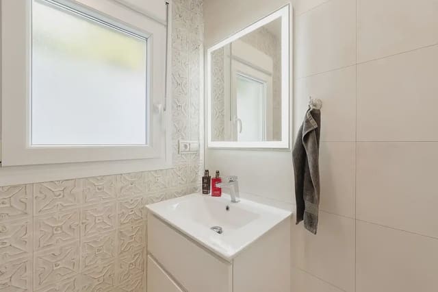 Chalet de 3 habitaciones en La Cala de Mijas, Mijas en venta con piscina garaje - 1.180.000 € (Ref: 9451579)