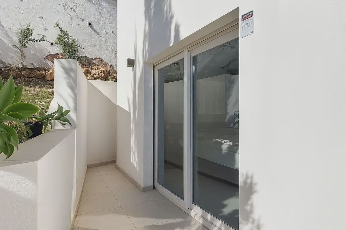 3 bedroom Villa for sale in Mijas with pool garage - € 1,180,000 (Ref: 9451579)