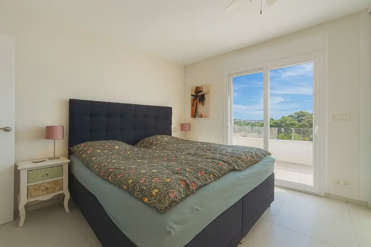 3 bedroom Villa for sale in Mijas with pool garage - € 1,180,000 (Ref: 9451579)