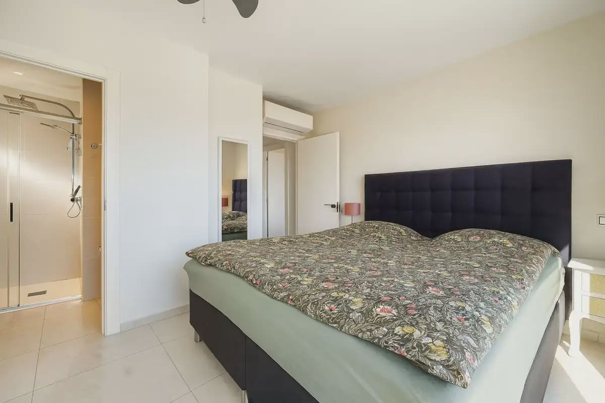 3 bedroom Villa for sale in Mijas with pool garage - € 1,180,000 (Ref: 9451579)