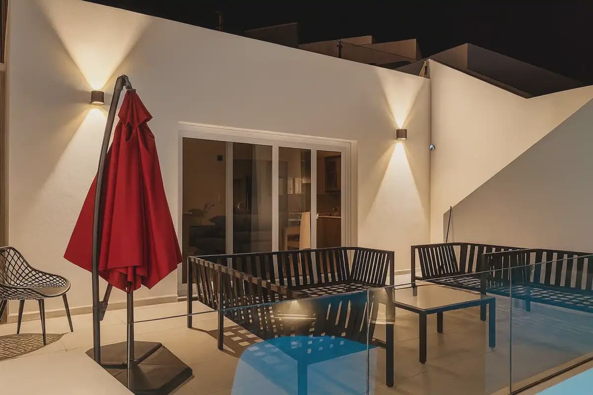3 bedroom Villa for sale in Mijas with pool garage - € 1,180,000 (Ref: 9451579)