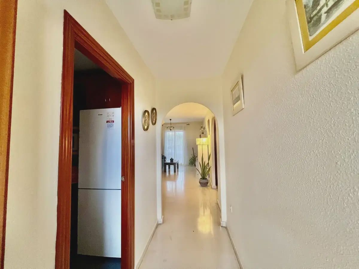 2 soveværelse Lejlighed til salg i Benalmadena med swimmingpool garage - € 372.500 (Ref: 9451580)