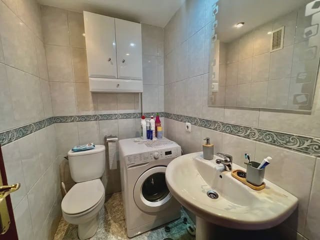 2 soverom Leilighet til salgs i Arroyo de la Miel, Benalmádena med svømmebasseng garasje - € 380 000 (Ref: 9451580)