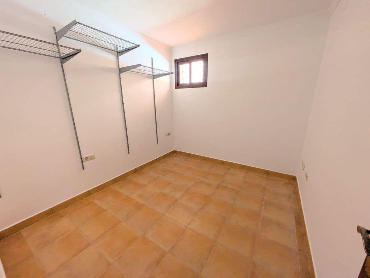 4 Zimmer Doppelhaus zu verkaufen in Benalmadena mit Pool Garage - 750.000 € (Ref: 9451582)