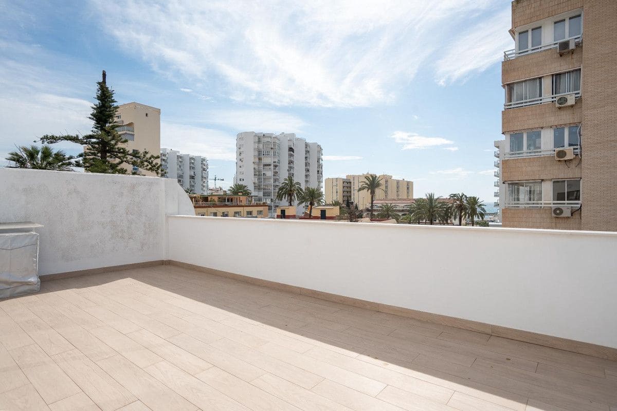 7 chambre Villa/Maison à vendre à Benalmadena avec piscine garage - 1 299 000 € (Ref: 9451584)