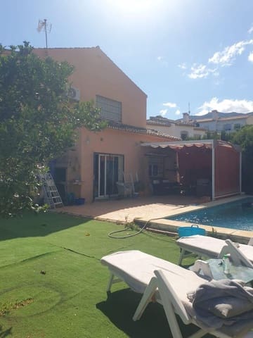 5 chambre Villa/Maison à vendre à Arroyo de la Miel, Benalmádena avec piscine garage - 645 000 € (Ref: 9451588)