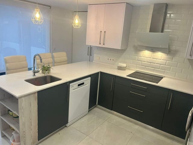 3 sypialnia Dom na sprzedaż w Arroyo de la Miel, Benalmádena - 389 500 € (Ref: 9459453)