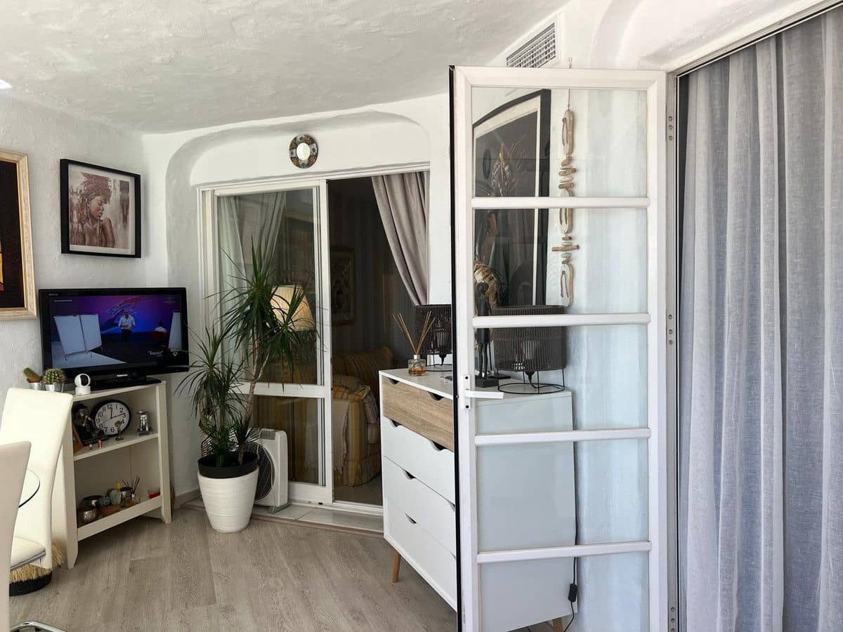 1 soverom Leilighet til salgs i Benalmadena - € 425 000 (Ref: 9460826)