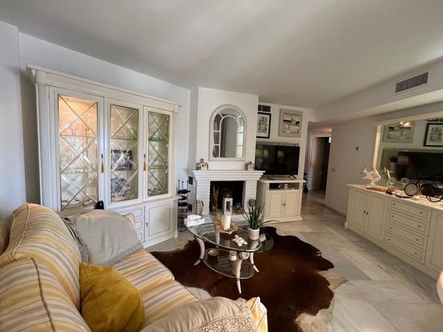 1 soverom Leilighet til salgs i Arroyo de la Miel, Benalmádena - € 425 000 (Ref: 9460826)