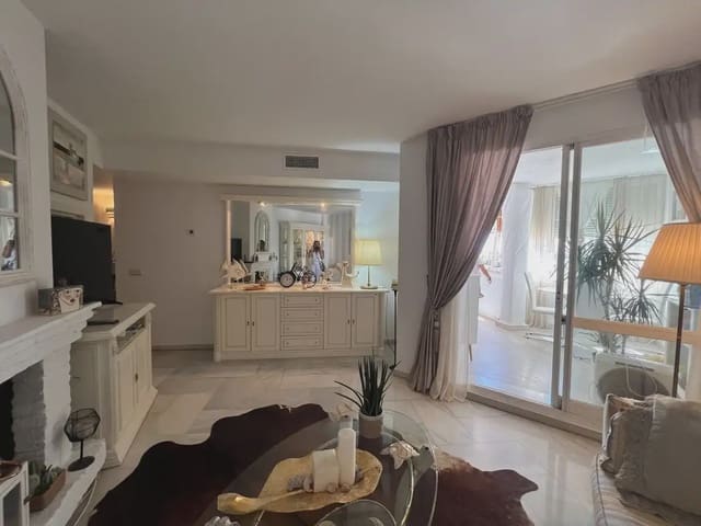 1 bedroom Apartment for sale in Arroyo de la Miel, Benalmádena - € 425,000 (Ref: 9460826)