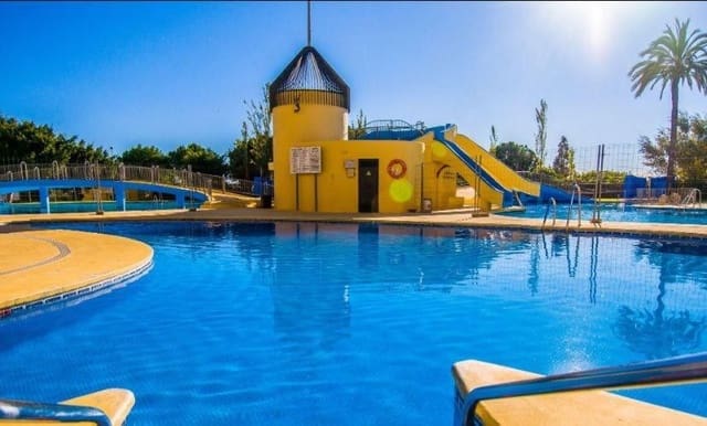 Estudio en Arroyo de la Miel, Benalmádena en venta con piscina - 165.000 € (Ref: 9469842)