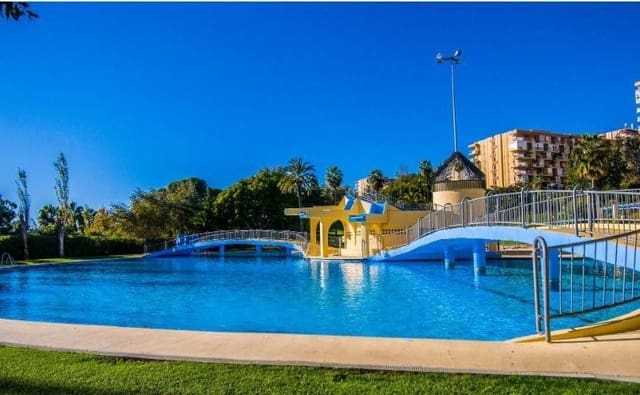 Estudio en Arroyo de la Miel, Benalmádena en venta con piscina - 165.000 € (Ref: 9469842)