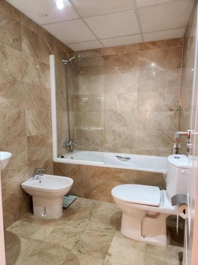 Apartamento de 2 habitaciones en Benalmádena en venta con piscina garaje - 473.000 € (Ref: 9469845)