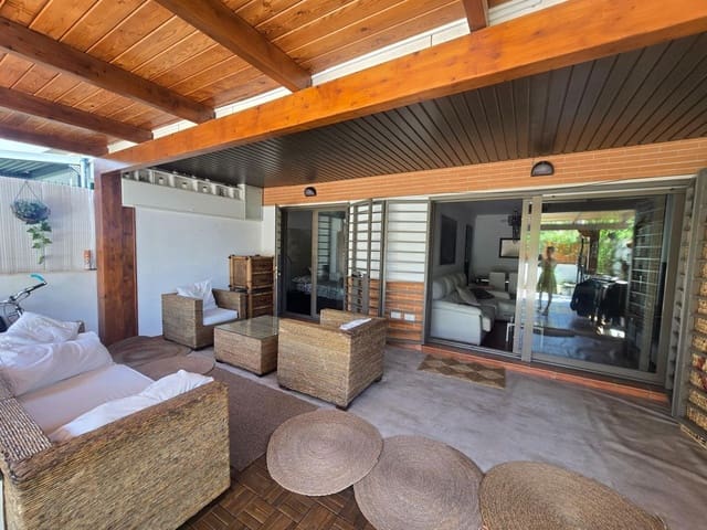 2 soveværelse Lejlighed til salg i Torremolinos med swimmingpool garage - € 480.000 (Ref: 9469846)