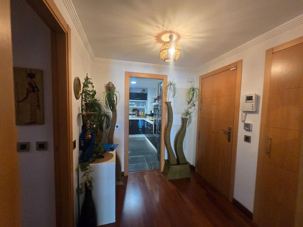 Apartamento de 2 habitaciones en Torremolinos en venta con piscina garaje - 480.000 € (Ref: 9469846)