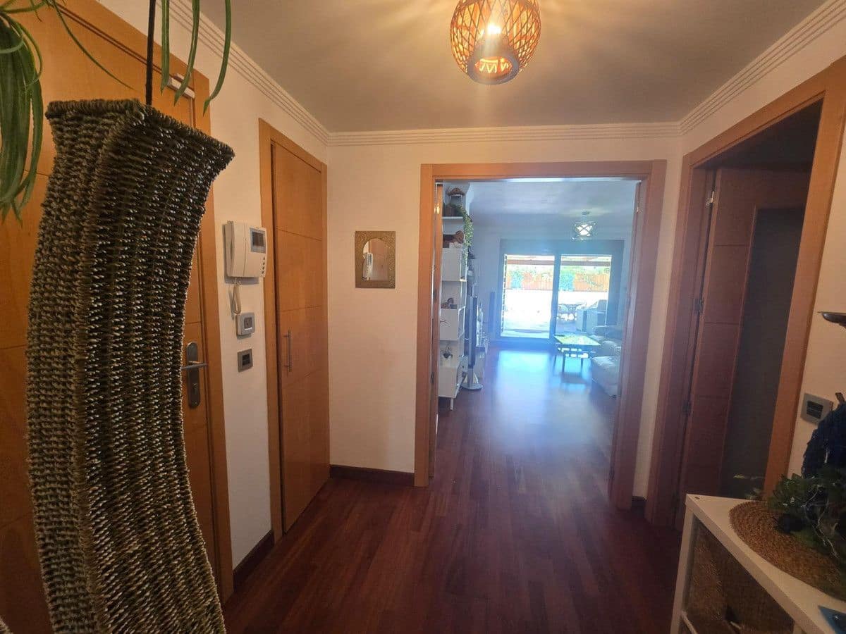 Apartamento de 2 habitaciones en Torremolinos en venta con piscina garaje - 480.000 € (Ref: 9469846)