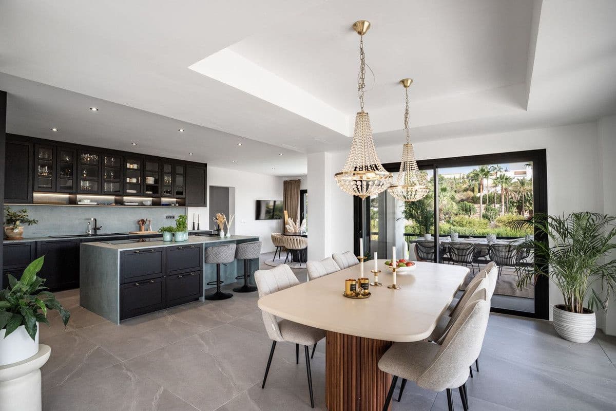 4 chambre Villa/Maison à vendre à Benalmadena avec piscine garage - 2 495 000 € (Ref: 9469853)